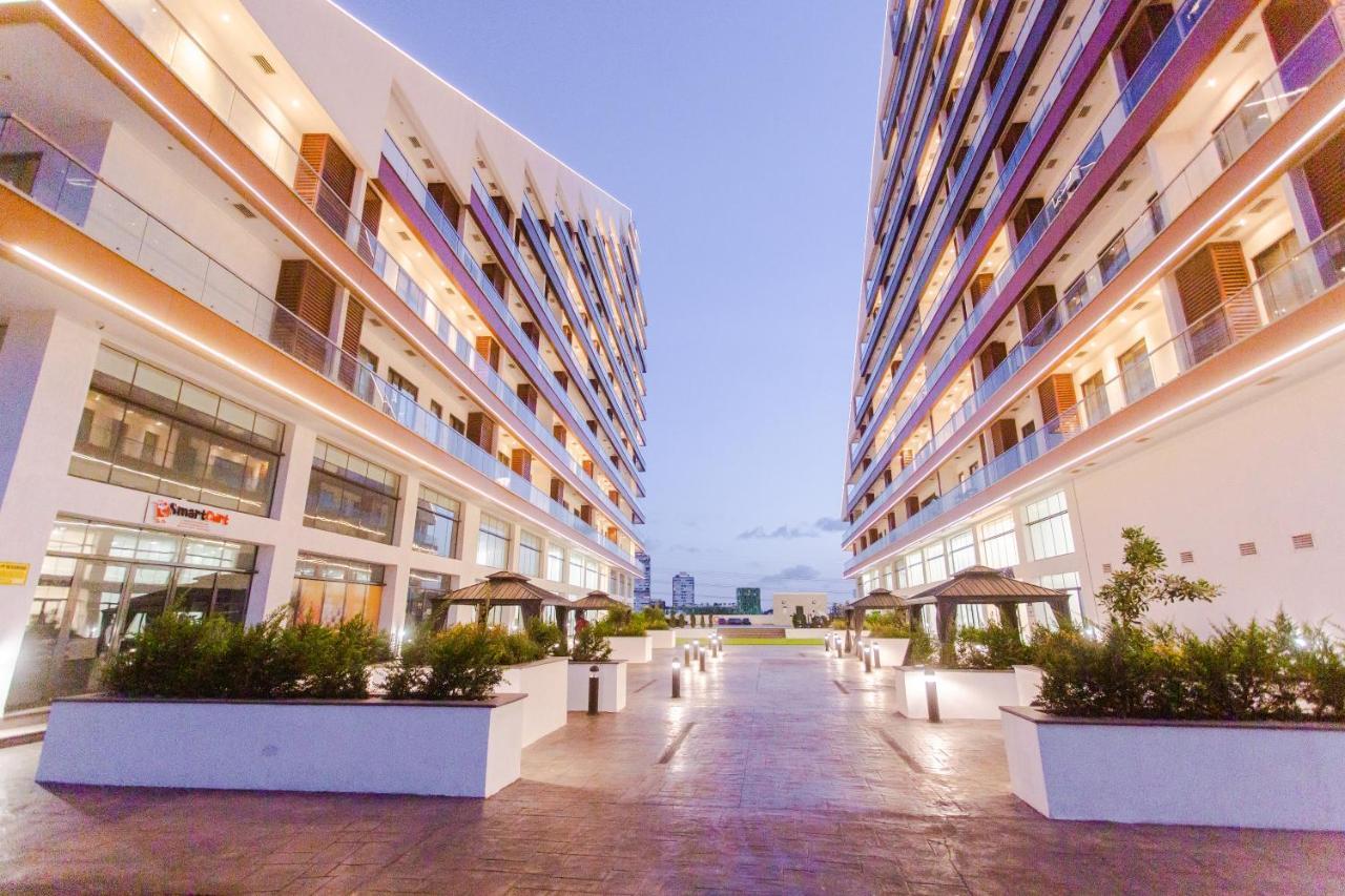 Accra Luxury Apartments @ The Signature Экстерьер фото