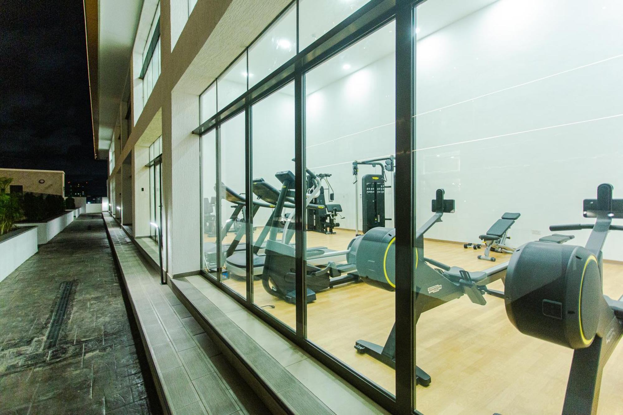 Accra Luxury Apartments @ The Signature Экстерьер фото