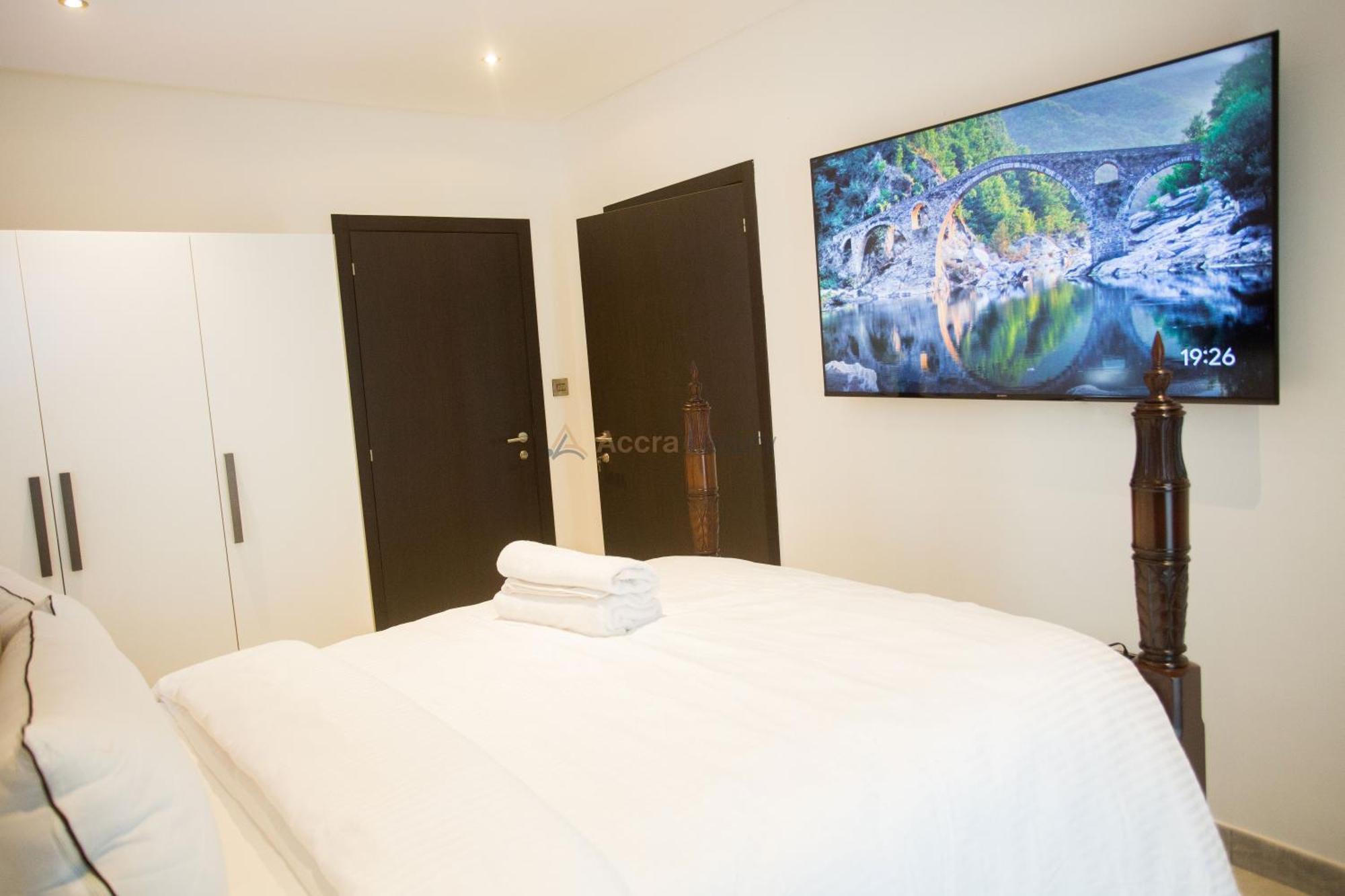Accra Luxury Apartments @ The Signature Экстерьер фото