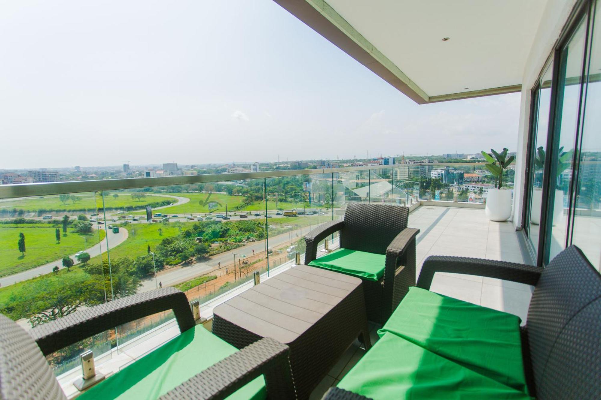 Accra Luxury Apartments @ The Signature Экстерьер фото